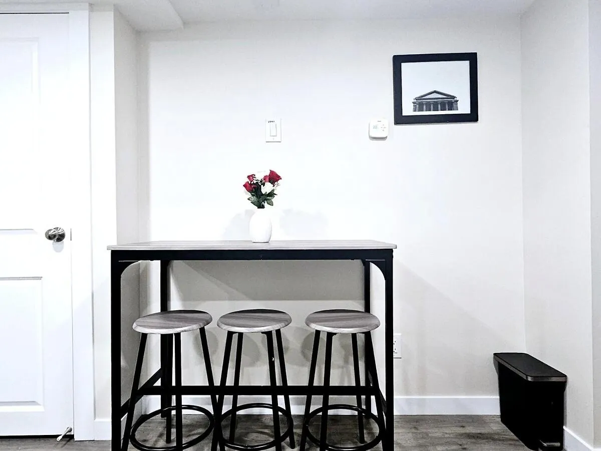 Apartment A Cozy Home Away From Home Edmonton